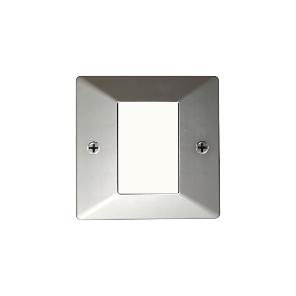 Boitier d'encastrement pour bouton poussoir 